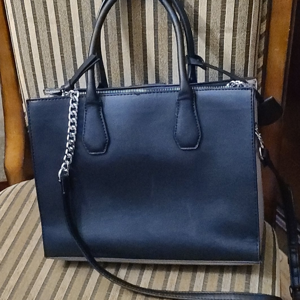 Purse - Picture 2 of 4